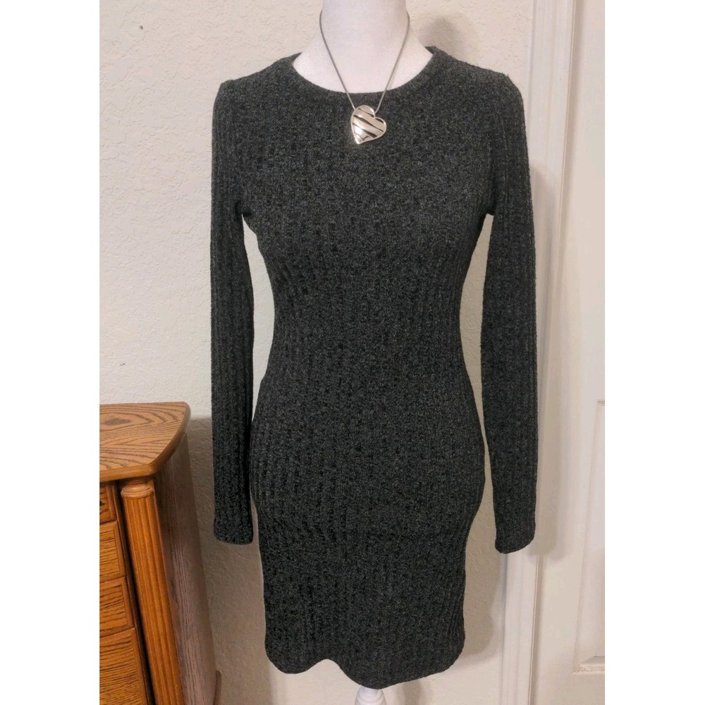 Forever 21 Knit Black Long Sleeve Ribbed Sweater Dress. Size S